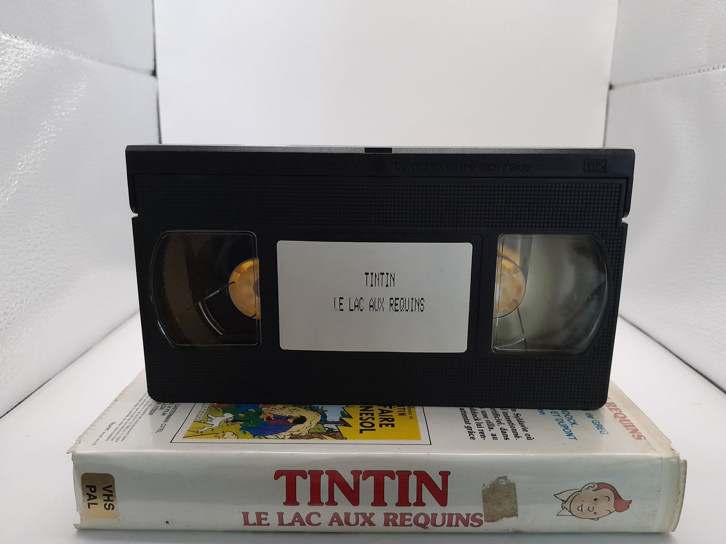 VHS : Tintin et le Lac aux Requins