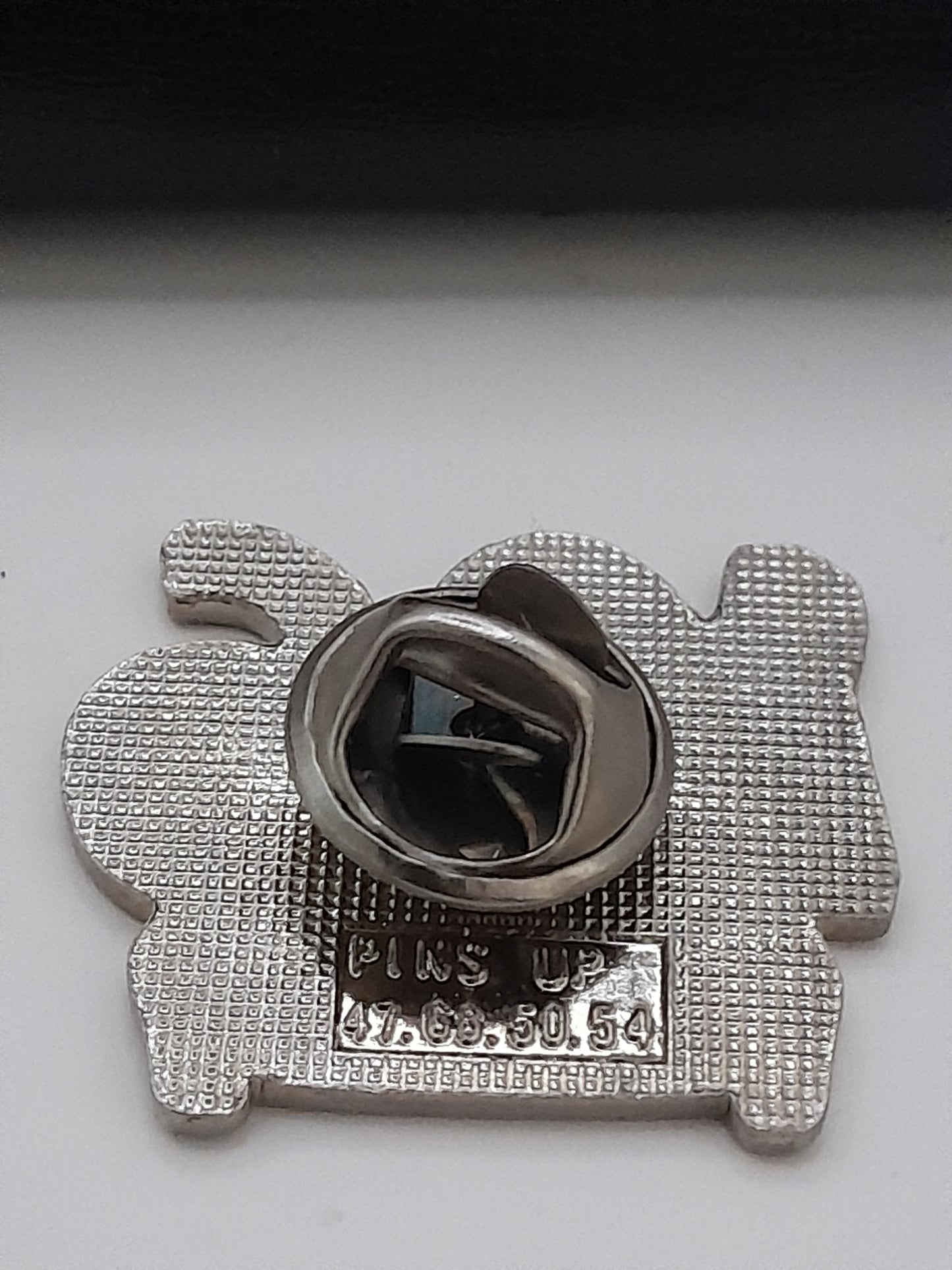 Pin's Auto Peugeot 106