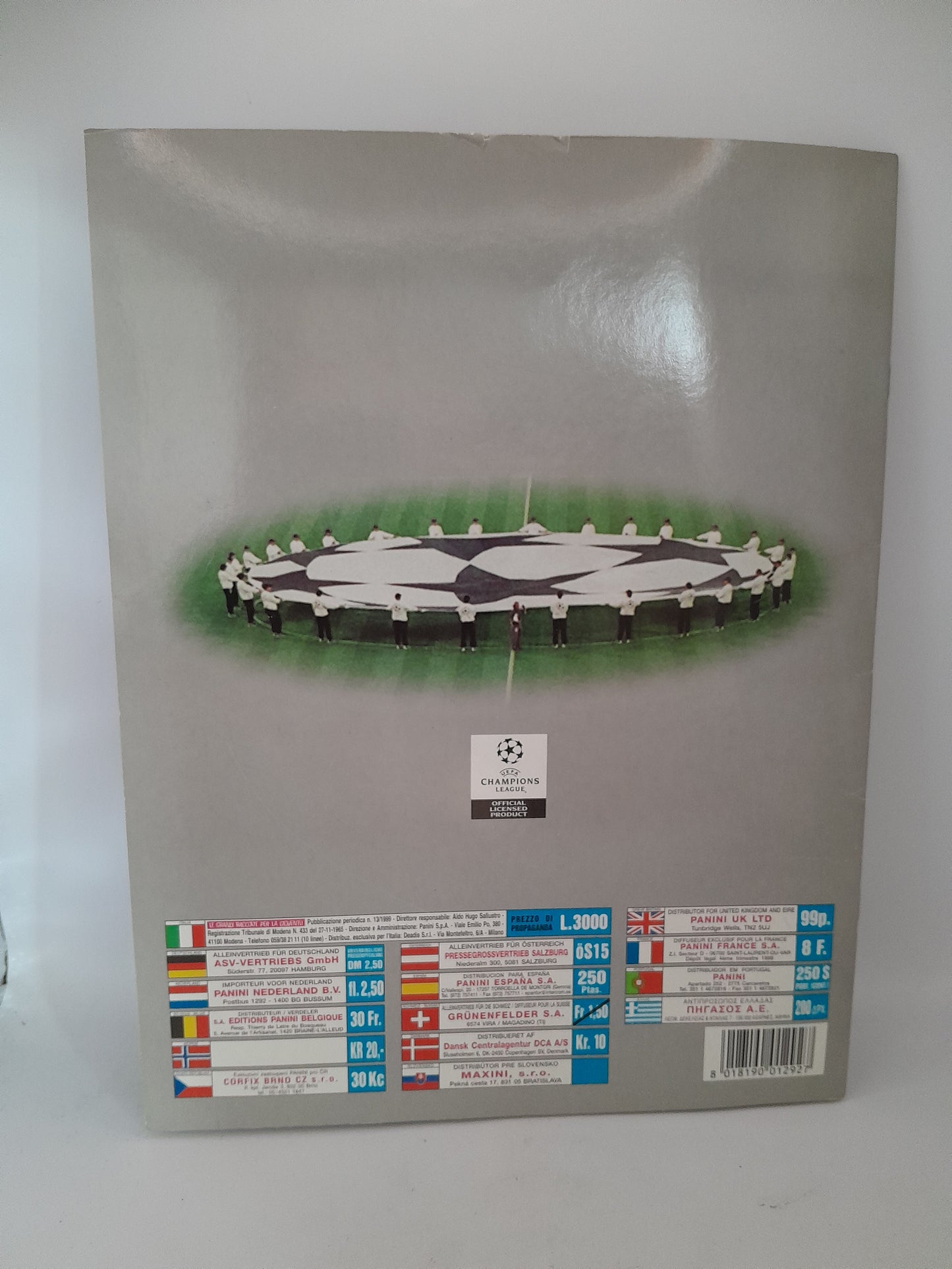 Album Panini UEFA Champions League manque 102 images bon de commande present