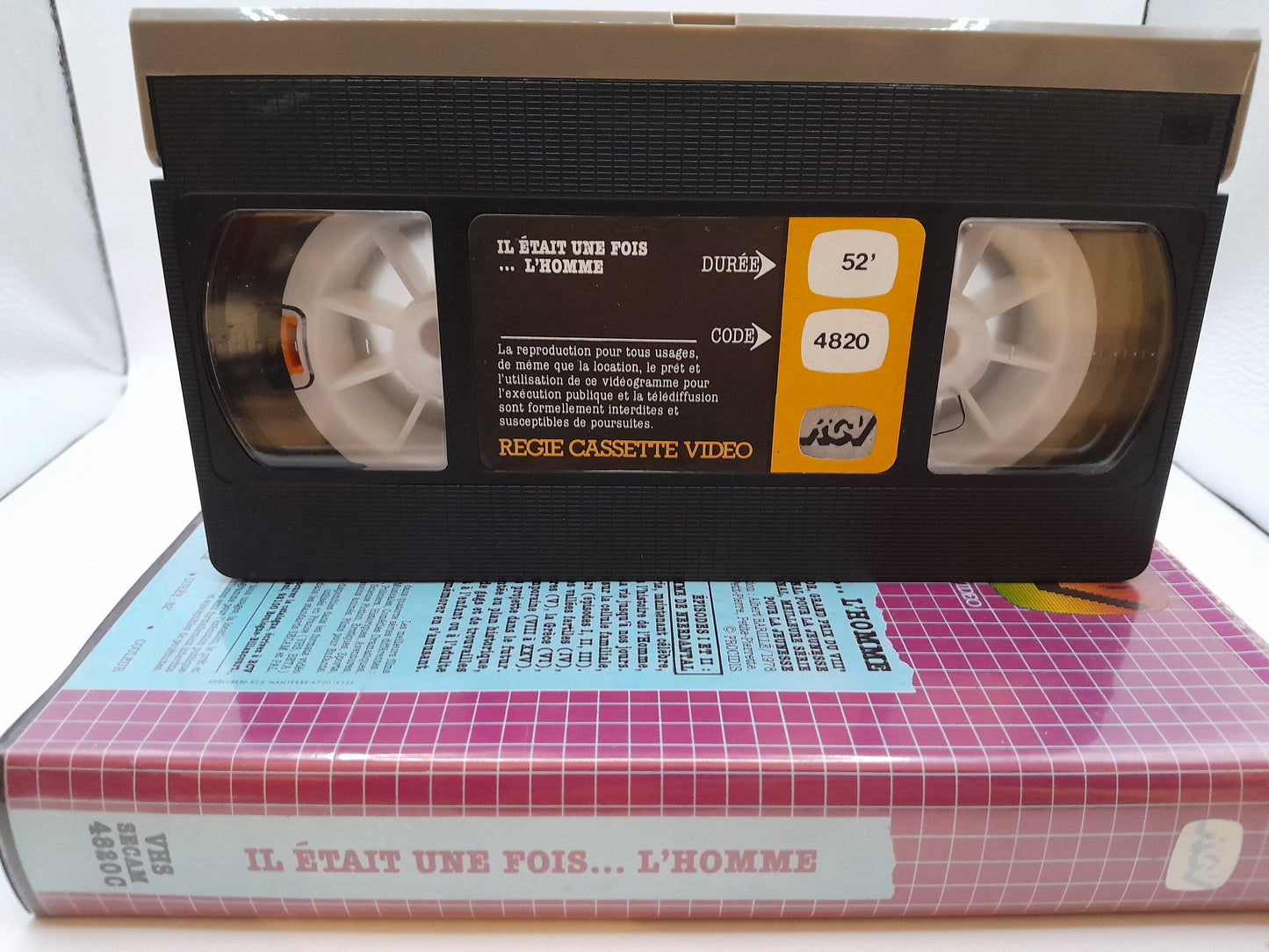 VHS : "Il était une fois l'Homme" - Éditions RCV
