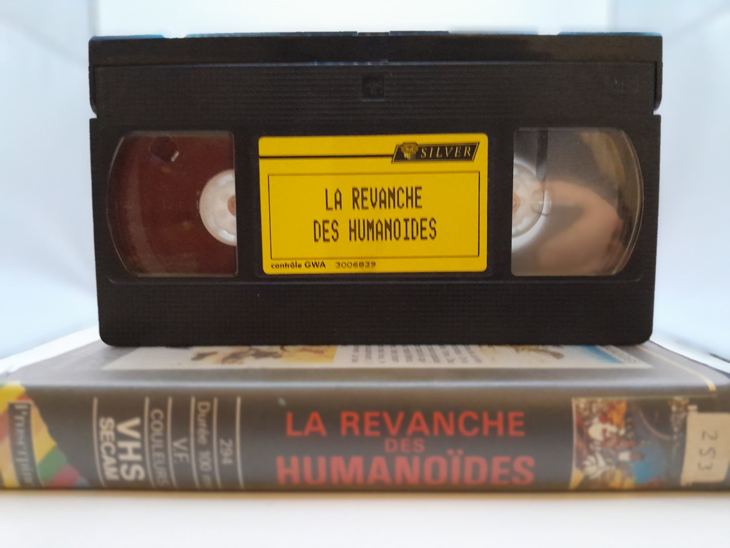 VHS : La Revanche des Humanoïdes