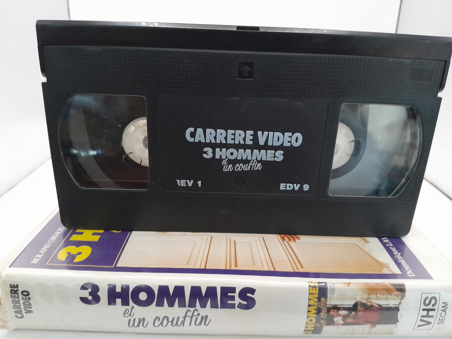 VHS : Trois Hommes et un Couffin