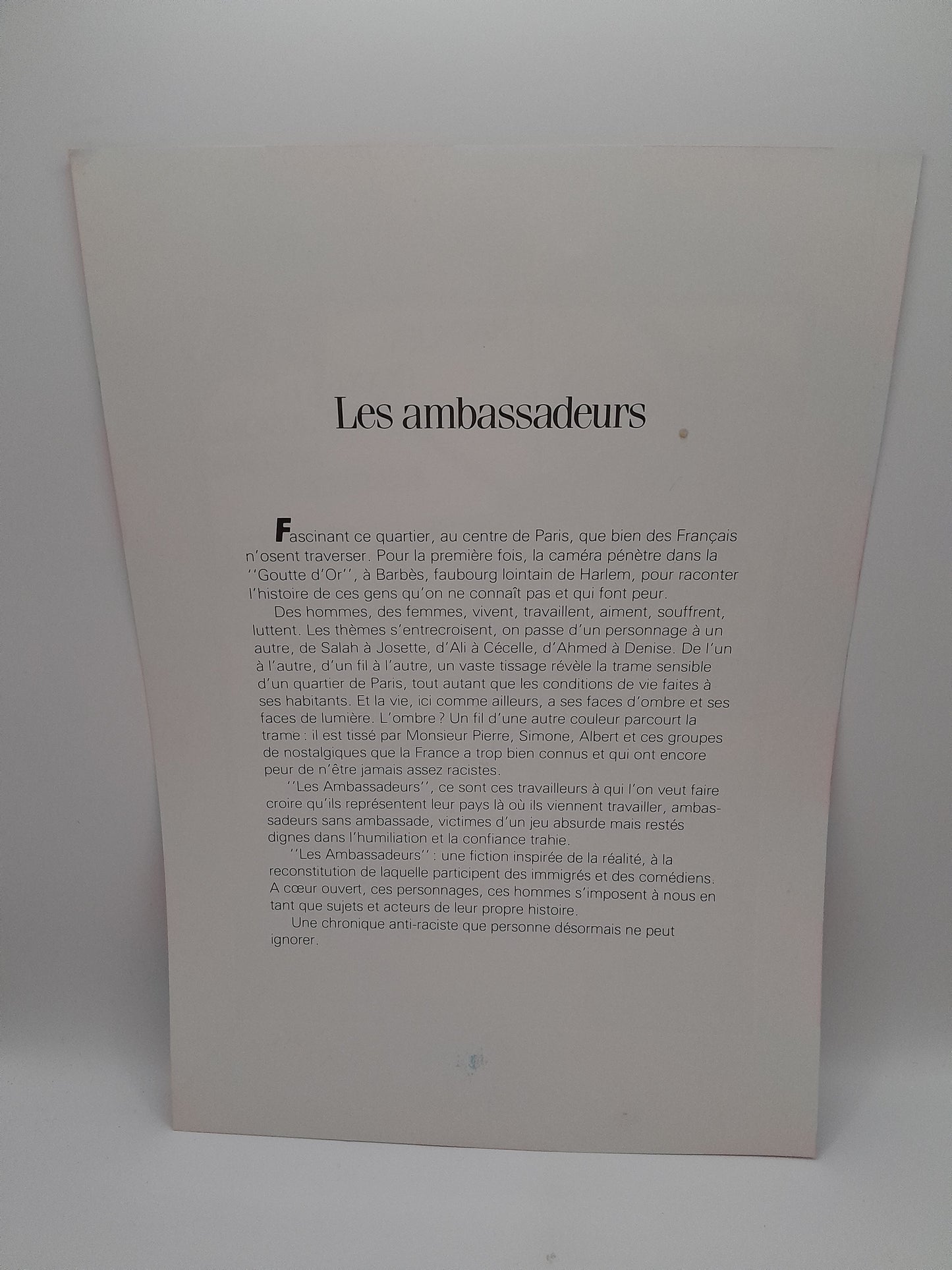 Affiche / Vidéo Club Film "Les Ambassadeurs"29 x 20.5 cm