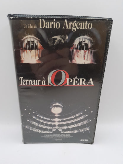 VHS : Terreur à l'Opéra