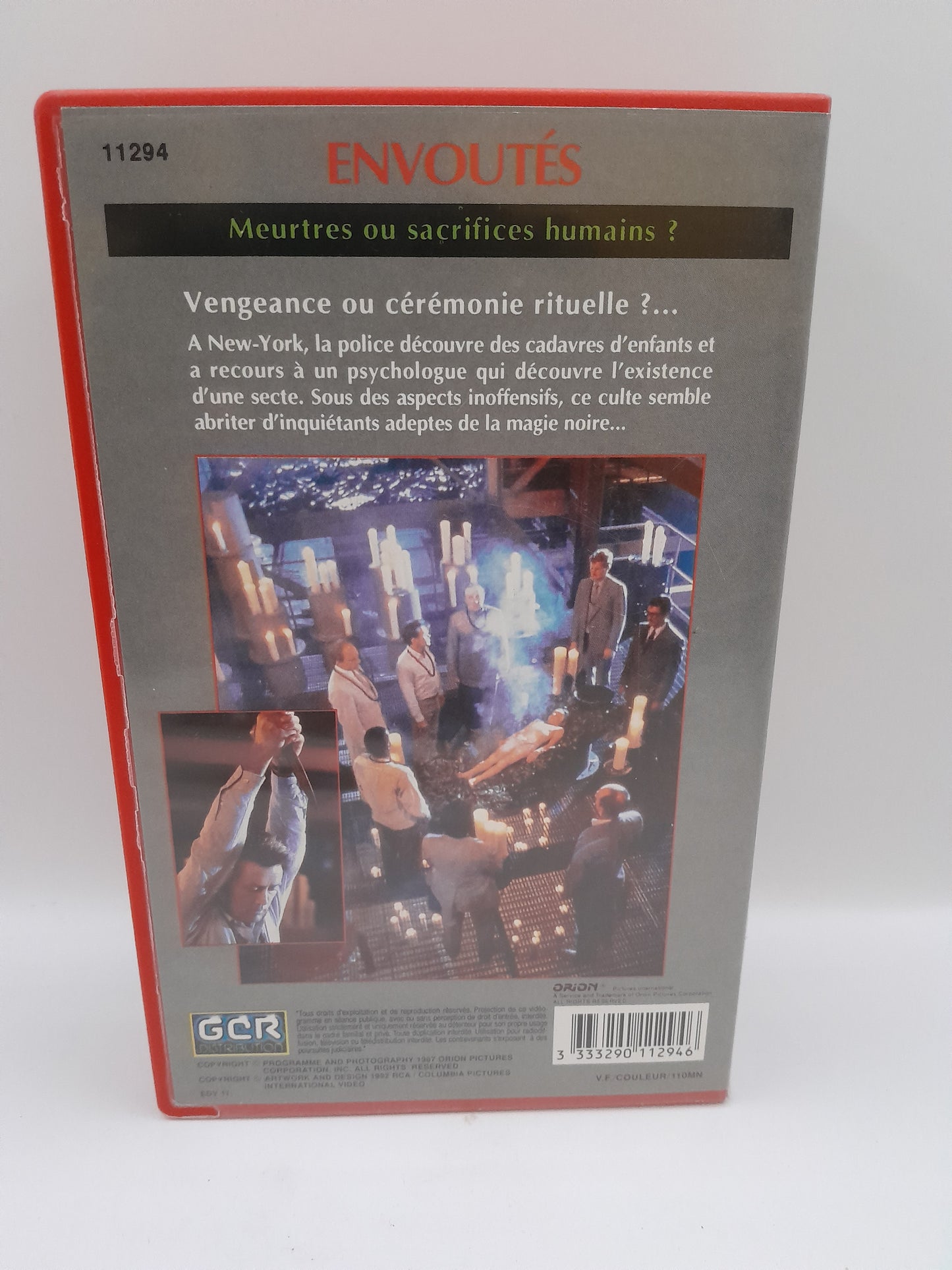 VHS : "Envoûtés"