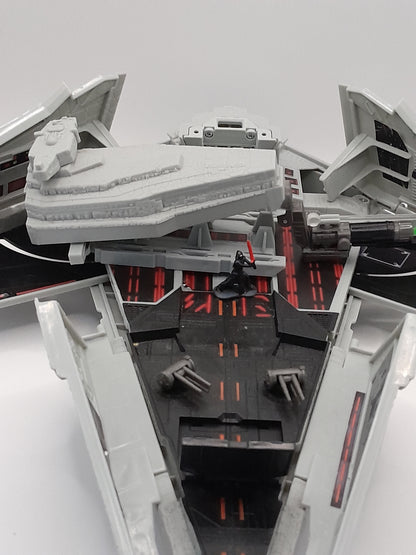 Vaisseau Star Wars Millenium Falcon