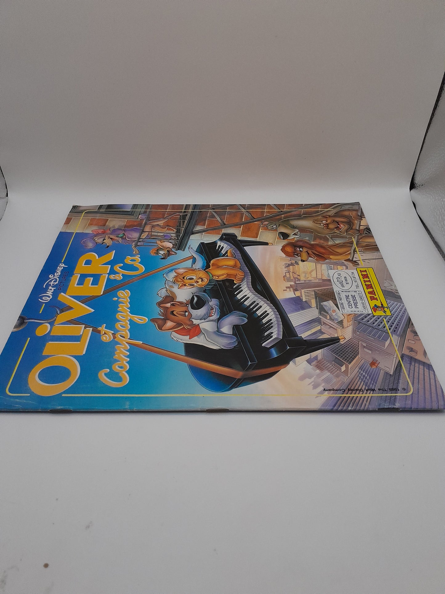 Album Panini "Oliver et Compagnie" - Walt Disney manque 10 images