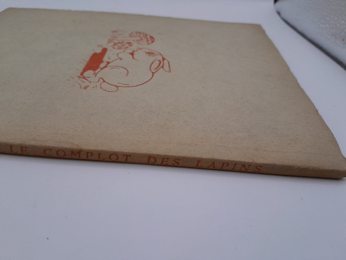 Livre ancien "Le Complot des Lapins"Maurice Tillieux