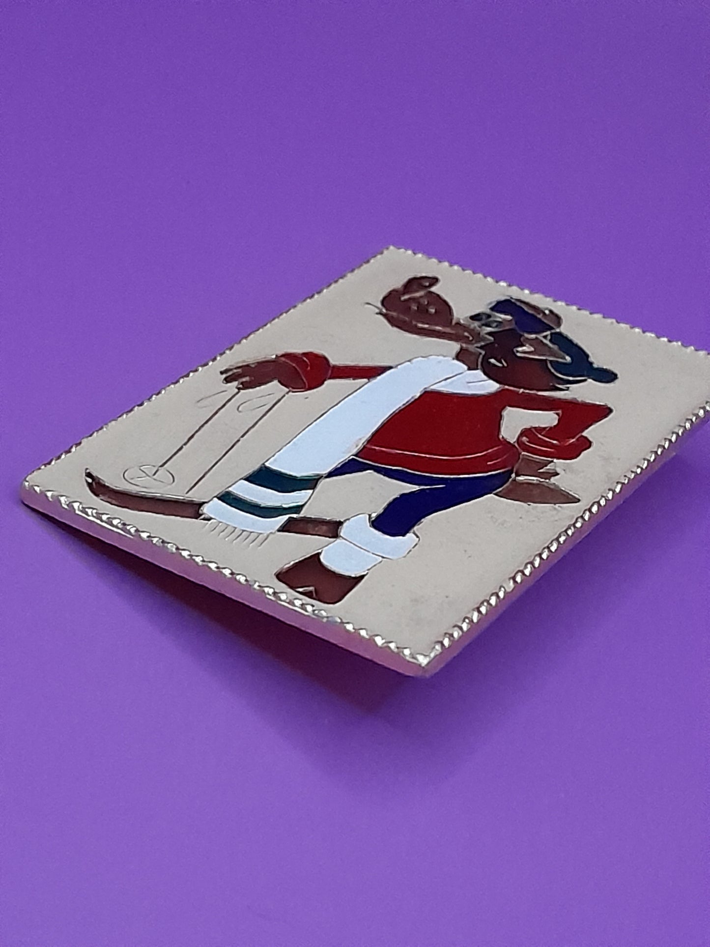 Broche Soviétique du Loup de Dessin Animé