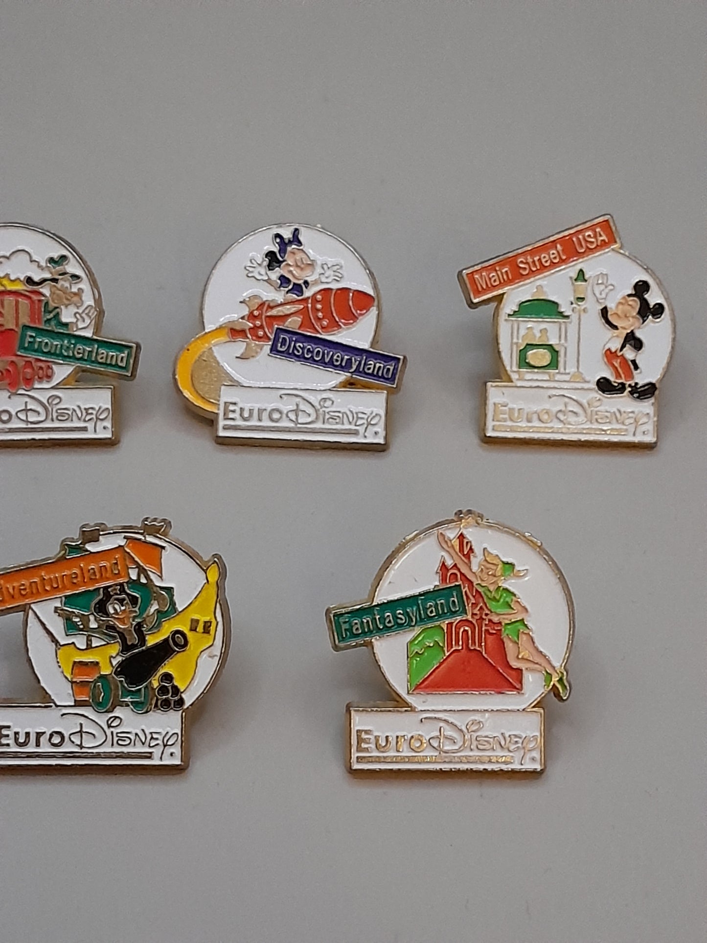 Lot de 5 Pin's Eurodisney