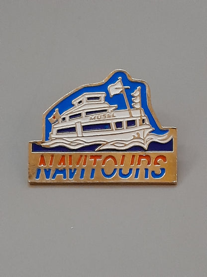 Pin's Navitours Moselles Remich Luxembourg