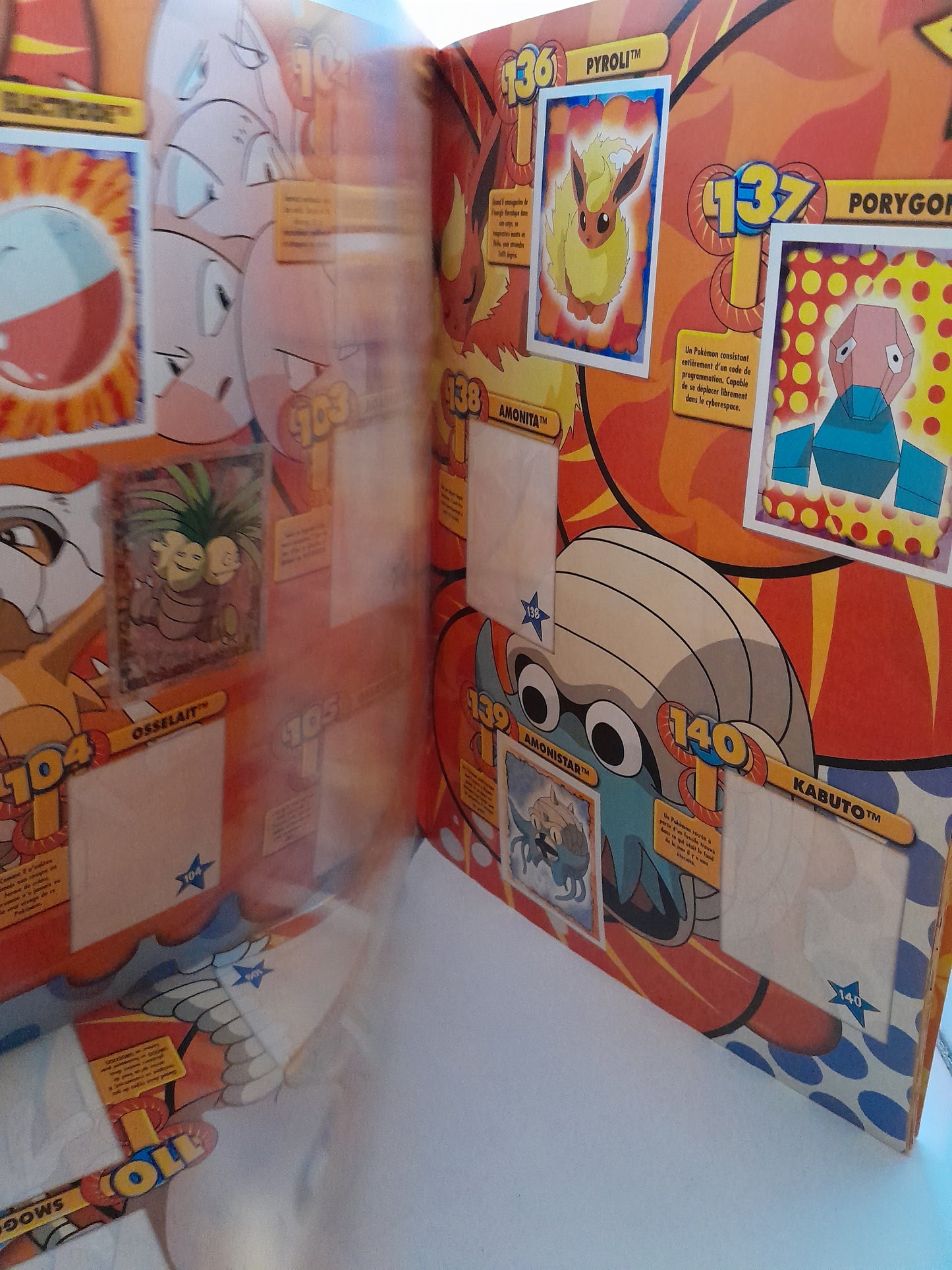 Album Pokémon Merlin à completer
