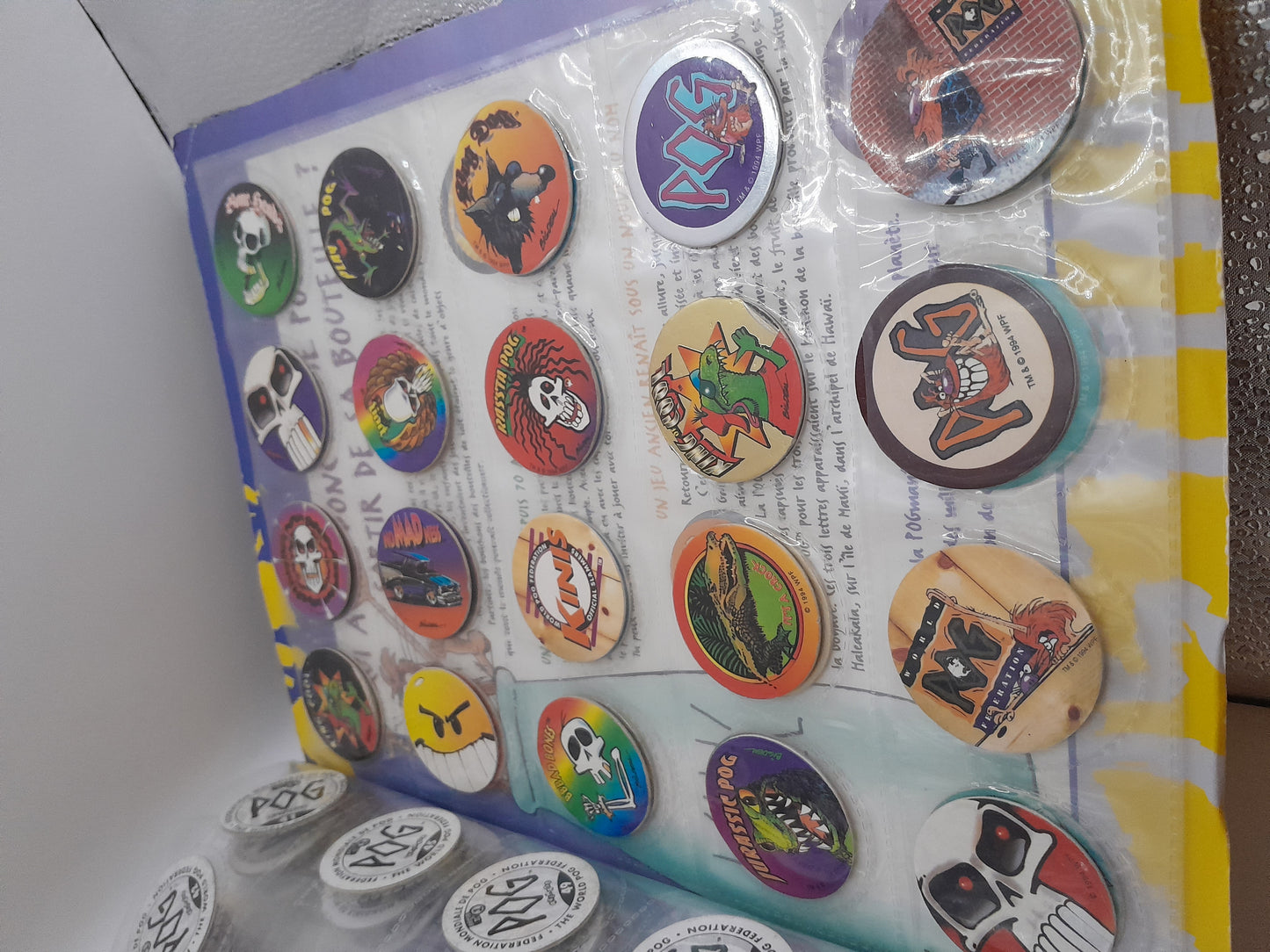 Album de Pogs de la Série Numéro 1 de la World Pog Fédération