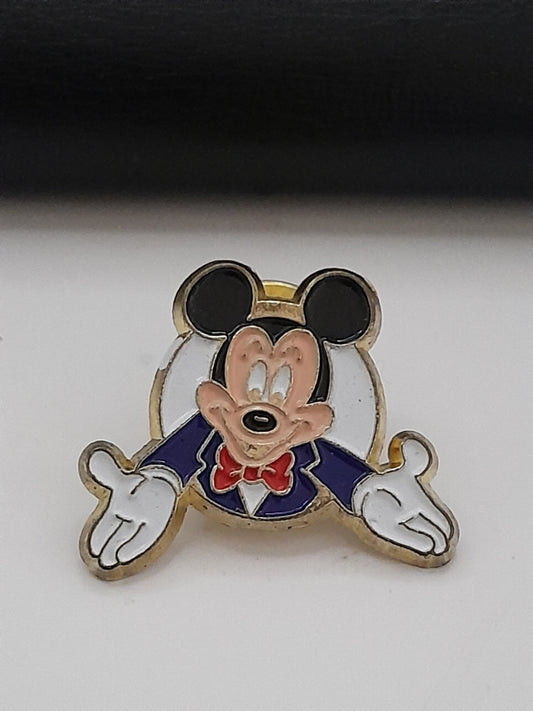 Pin's Mickey Mouse signé Disney AB