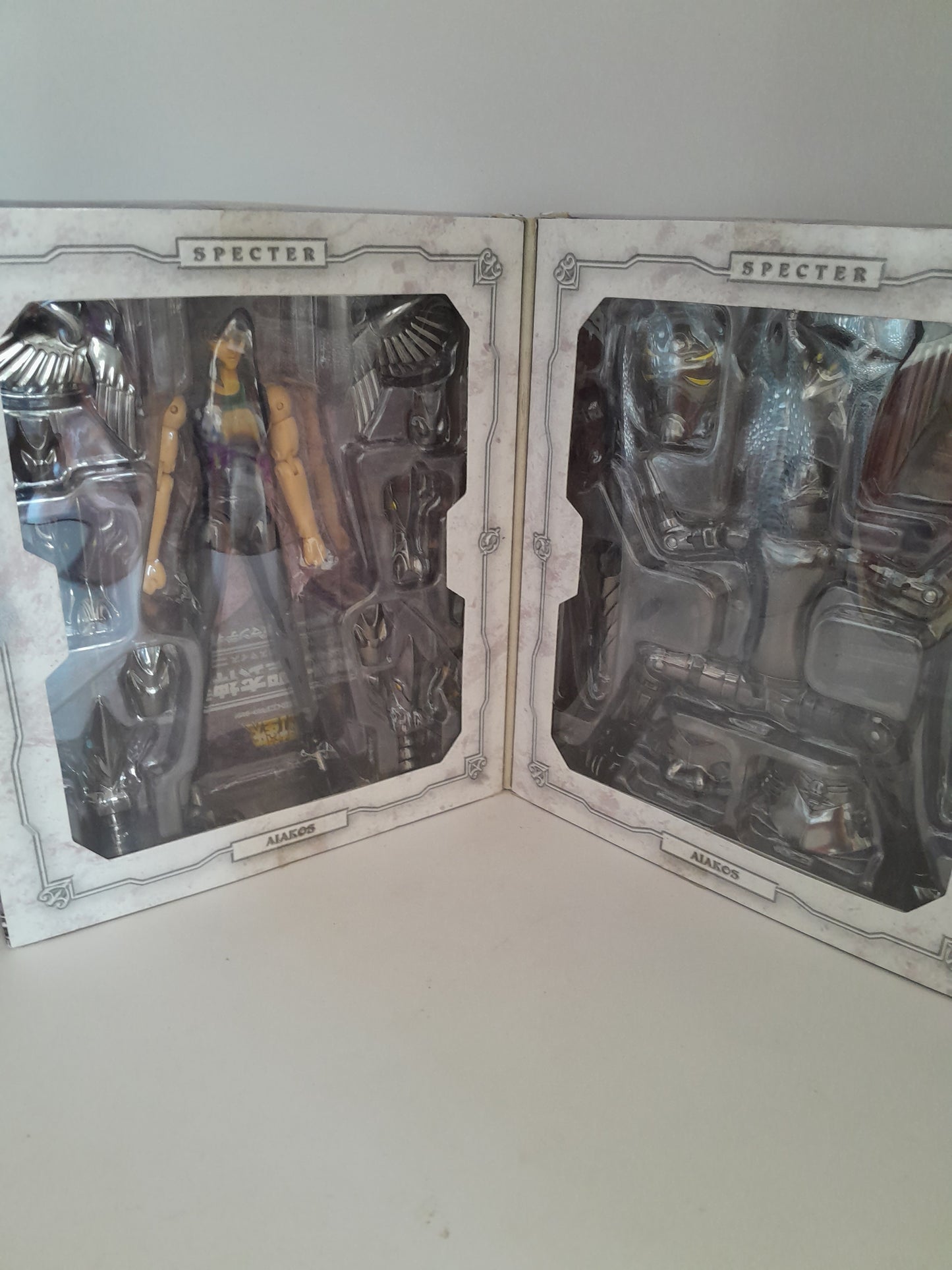 Figurine Garuda Ayakos - Chevaliers du Zodiaque Bandai