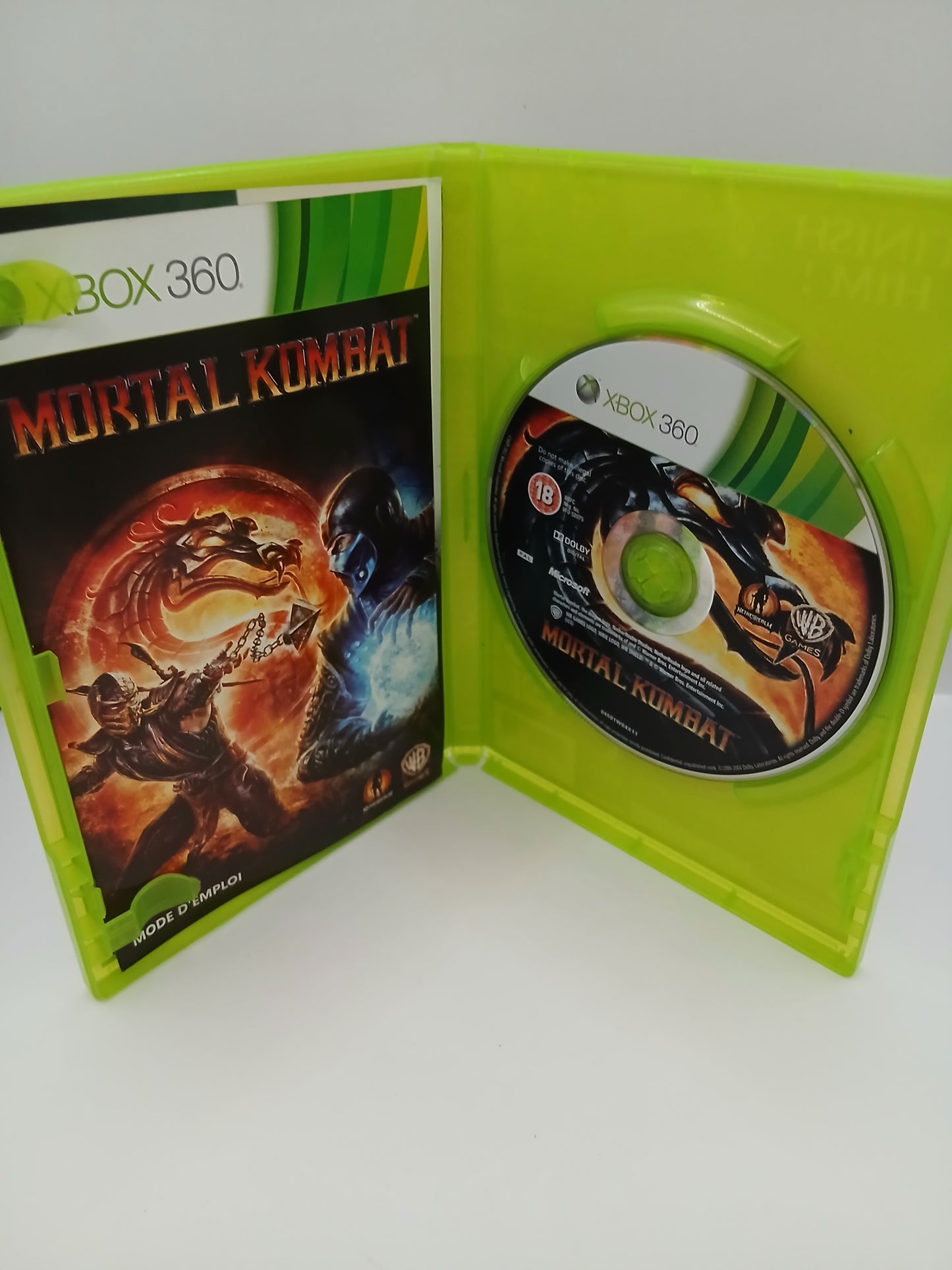 Jeu Xbox360 Mortal Kombat complet vf