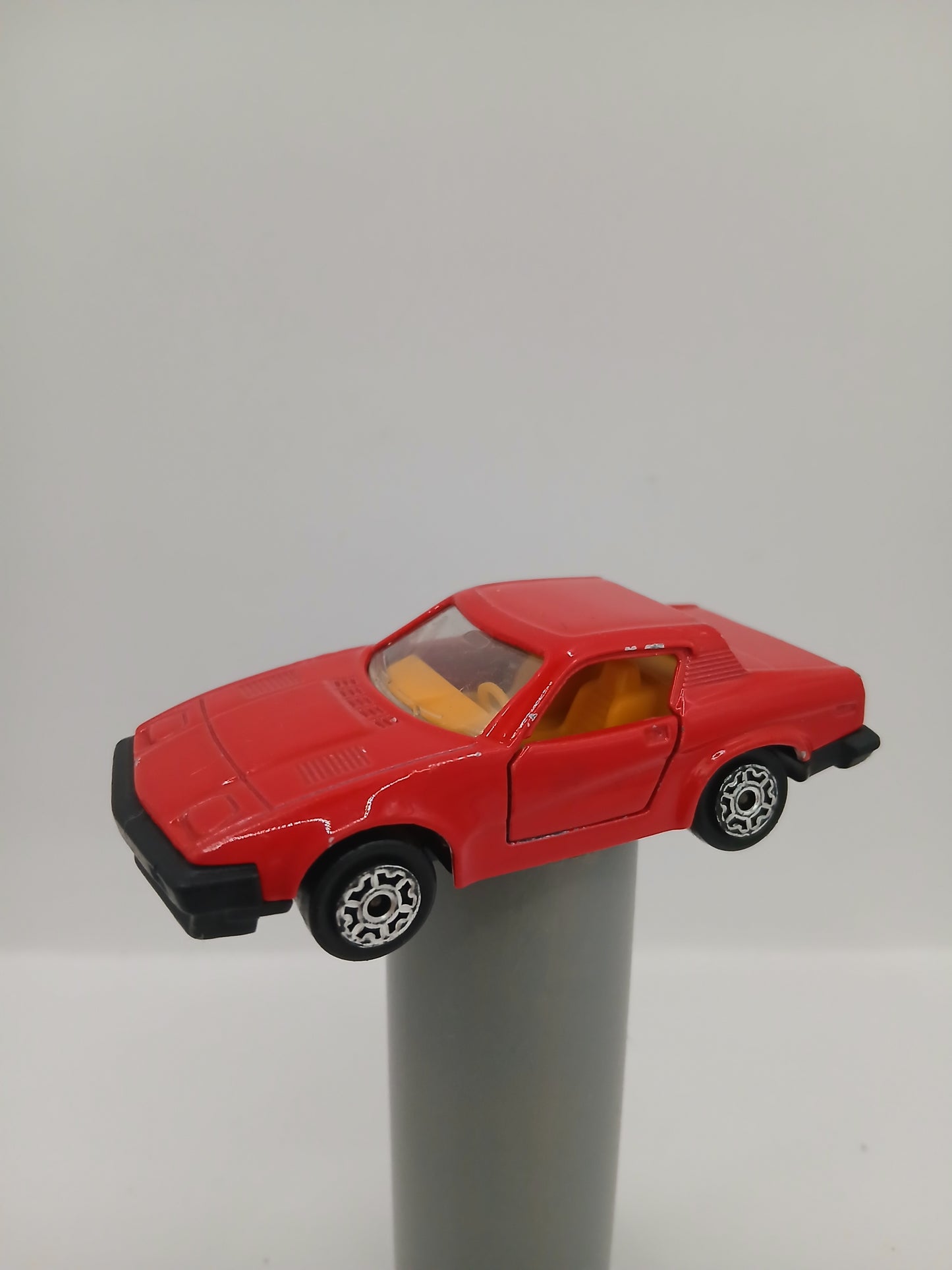 Véhicule Majorette Triumph TR7 Ech 1/53 n°202