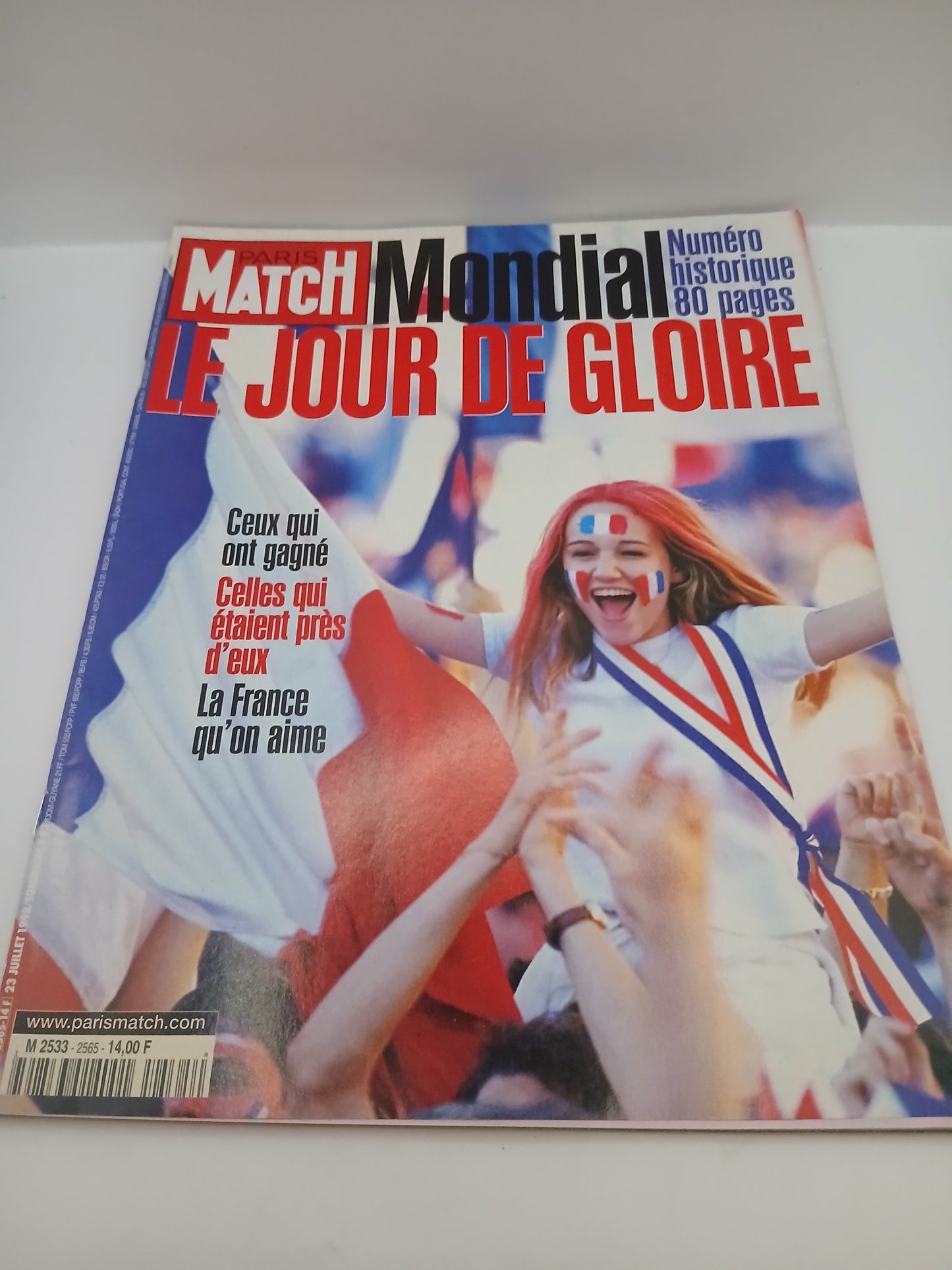 Magazine Paris Match Mondial Le jour de Gloire n°2565