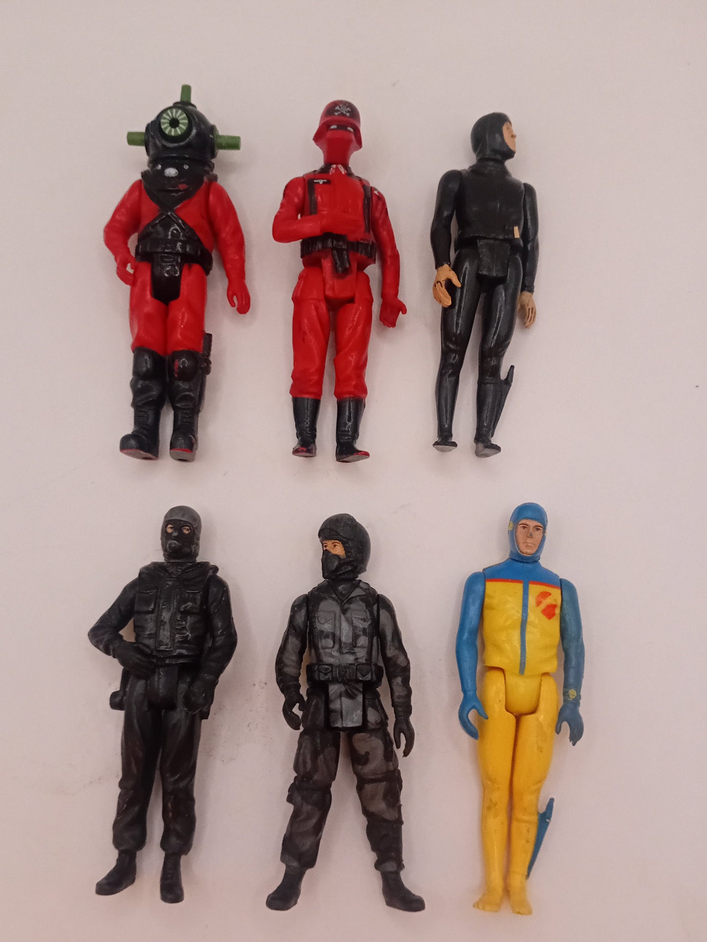 Lot 6 figurines Action Force
