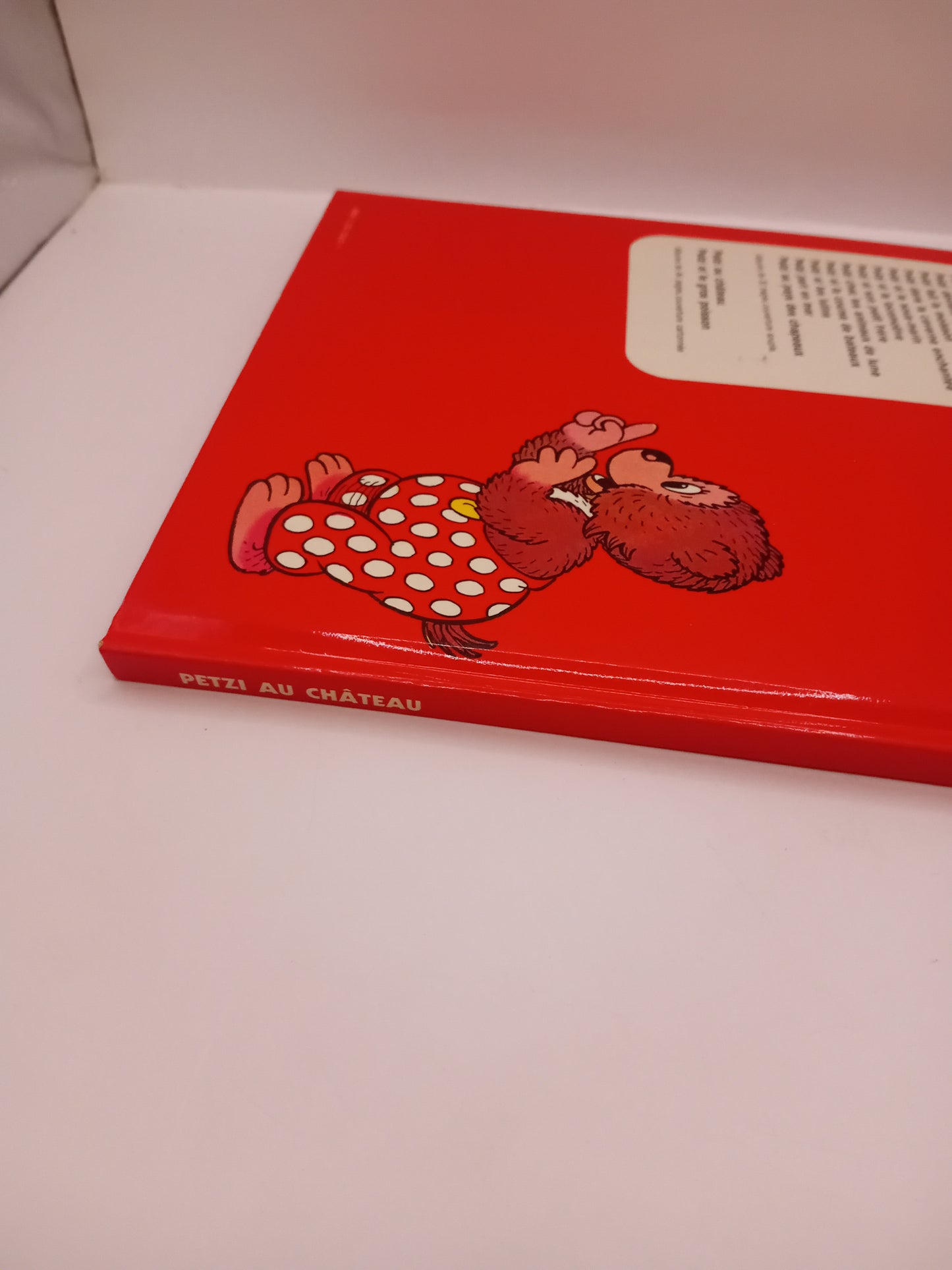 Livre Petzi au château - Recueil 2 - EO 1977