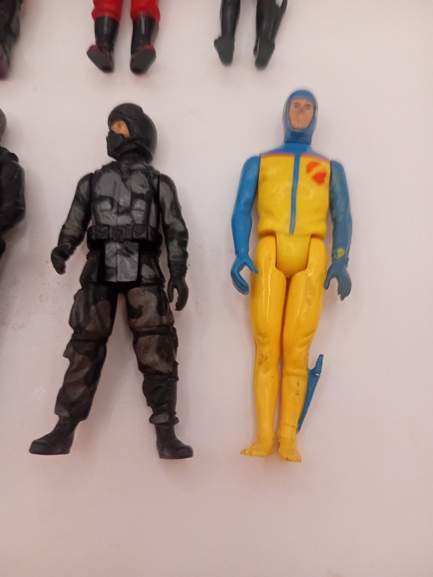 Lot 6 figurines Action Force